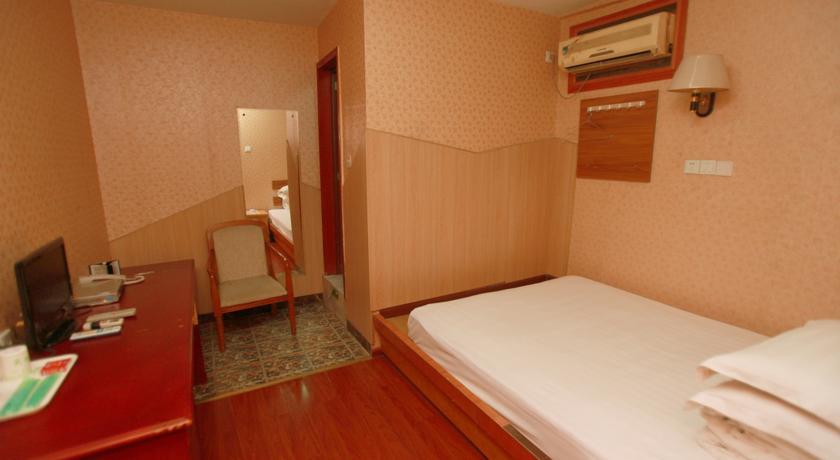 Zhengfu Caotang Decent Inn Ченду Номер фото