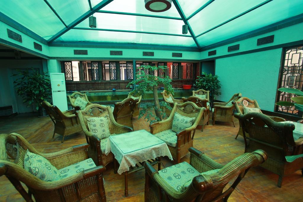 Zhengfu Caotang Decent Inn Ченду Екстер'єр фото