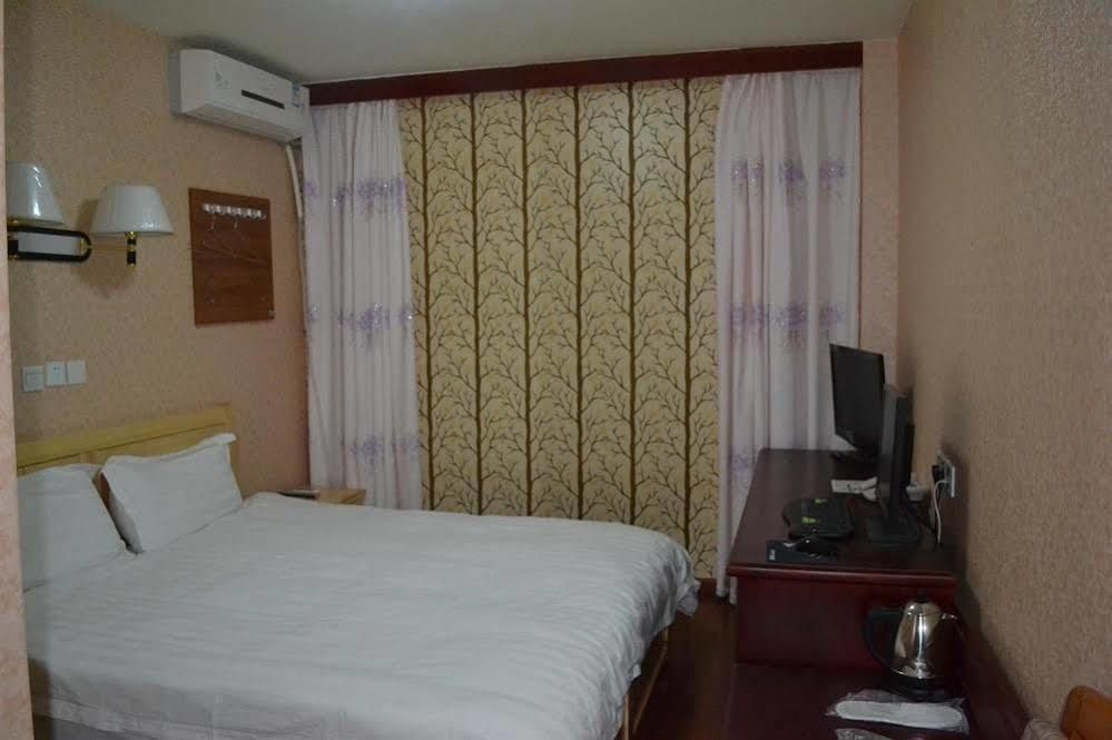 Zhengfu Caotang Decent Inn Ченду Екстер'єр фото
